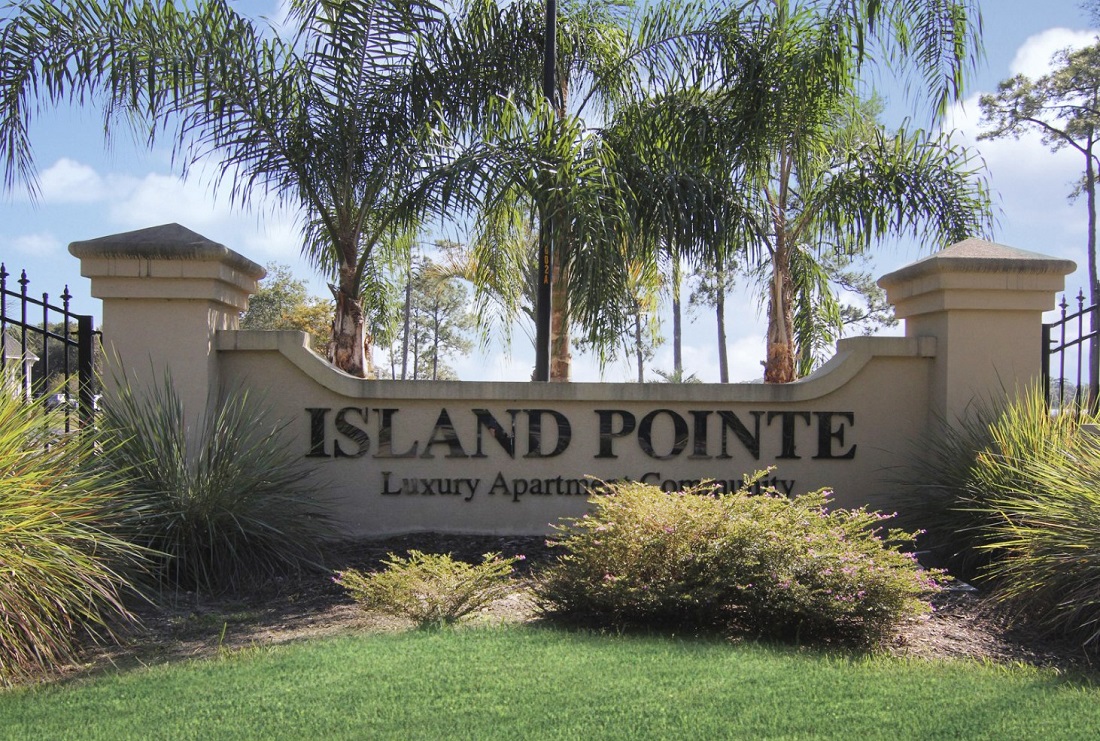 Island Pointe Apartments,